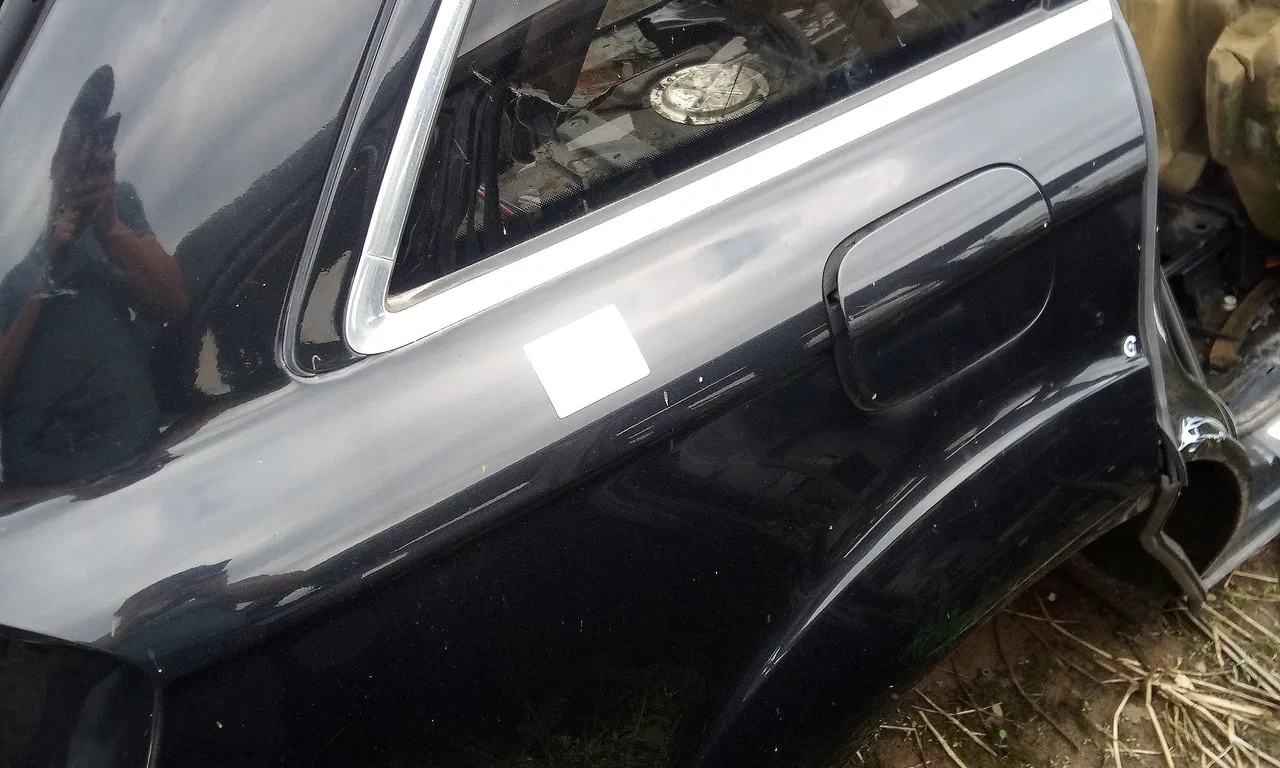 ARIPA SPATE DREAPTA AUDI Q7 2006-2016