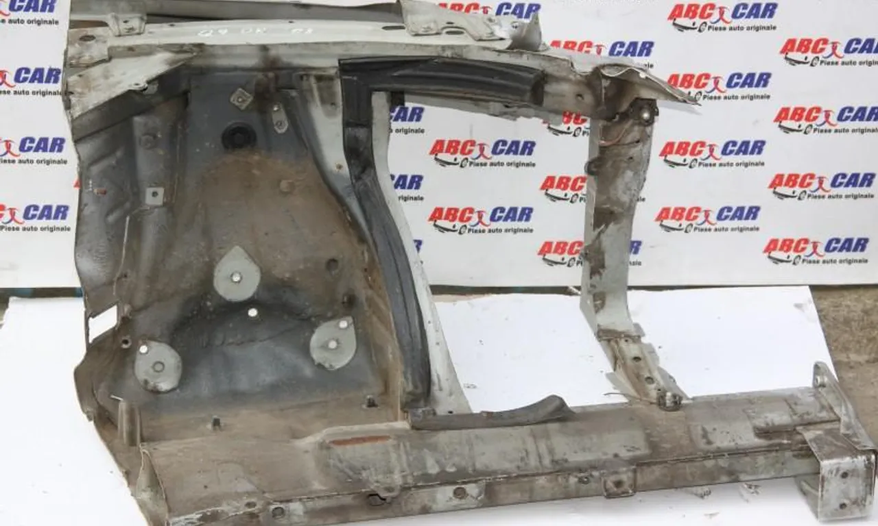 Lonjeron dreapta fata AUDI Q7 2006-2016