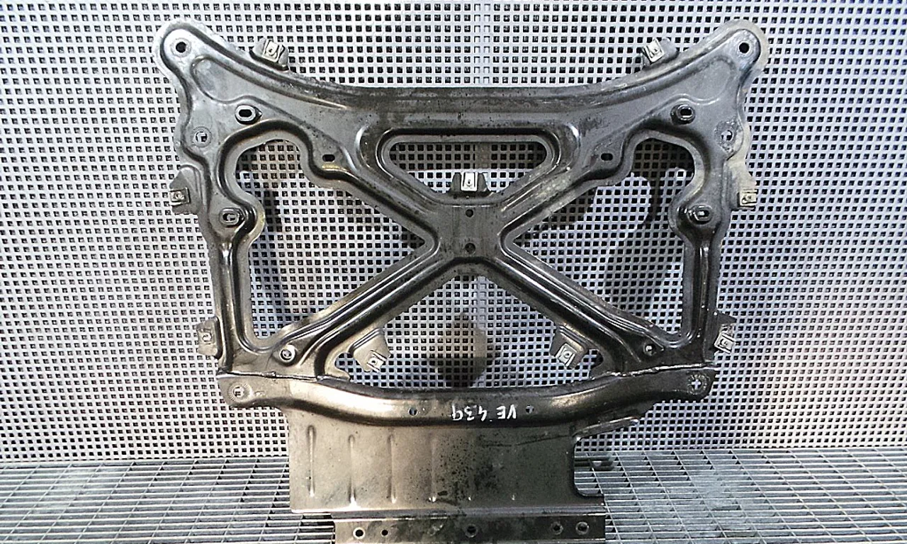 SCUT MOTOR AUDI Q7 2006-2016