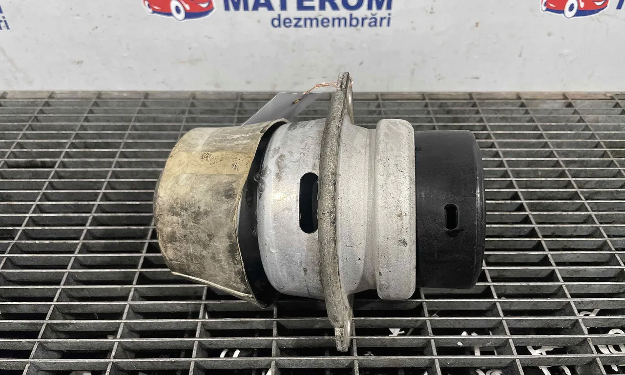 TAMPON MOTOR AUDI Q7 2006-2016