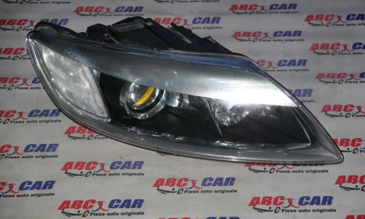 Far dreapta bi-xenon AUDI Q7 2006-2016