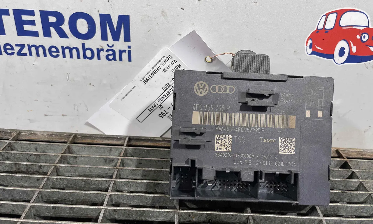 MODUL USA/STANGA SPATE AUDI Q7 2006-2016