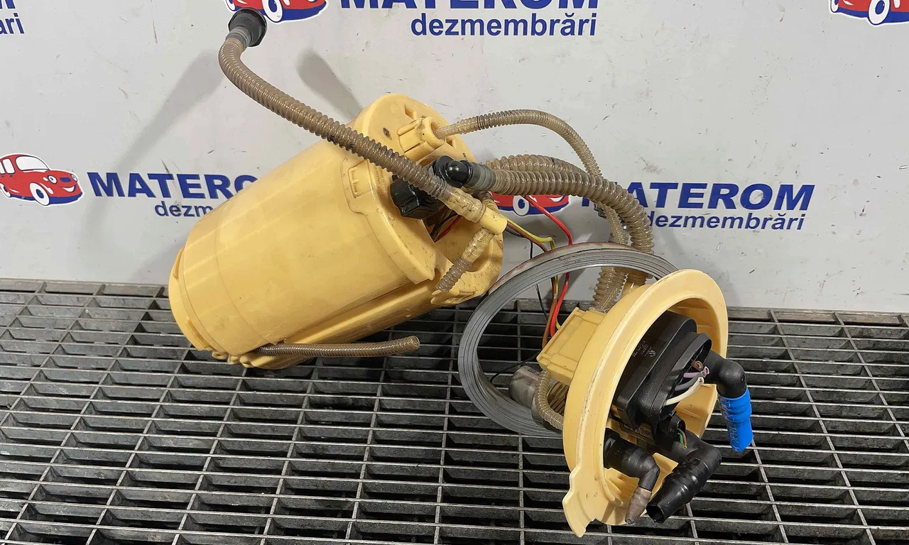 POMPA ALIMENTARE AUDI Q7 2006-2016