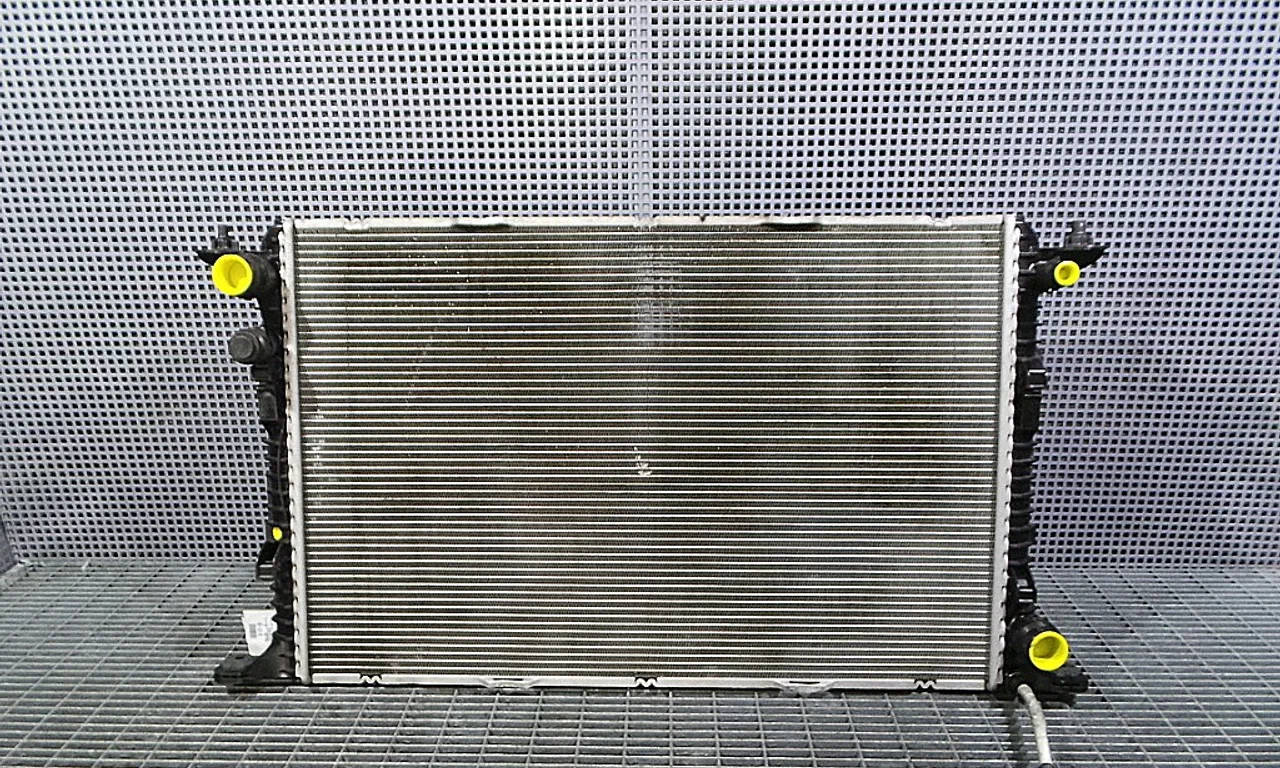 RADIATOR MOTOR AUDI Q7 2006-2016