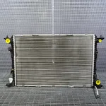 RADIATOR MOTOR AUDI Q7 3.0 TDI 2006-2016 oe-4M0121251B, vedere frontata