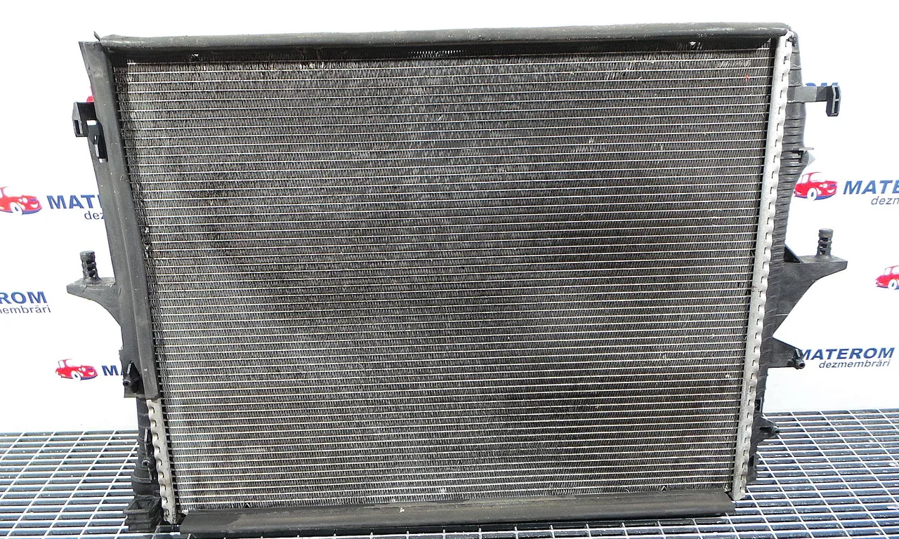 RADIATOR MOTOR AUDI Q7 2006-2016