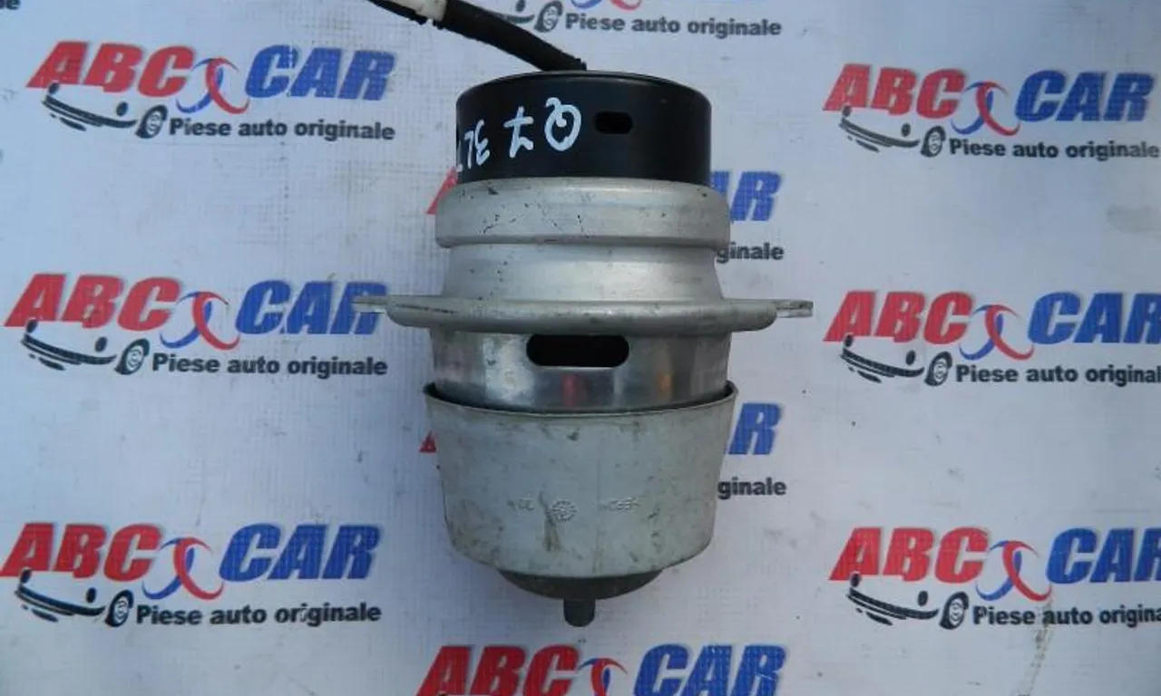 Tampon motor dreapta AUDI Q7 2006-2016