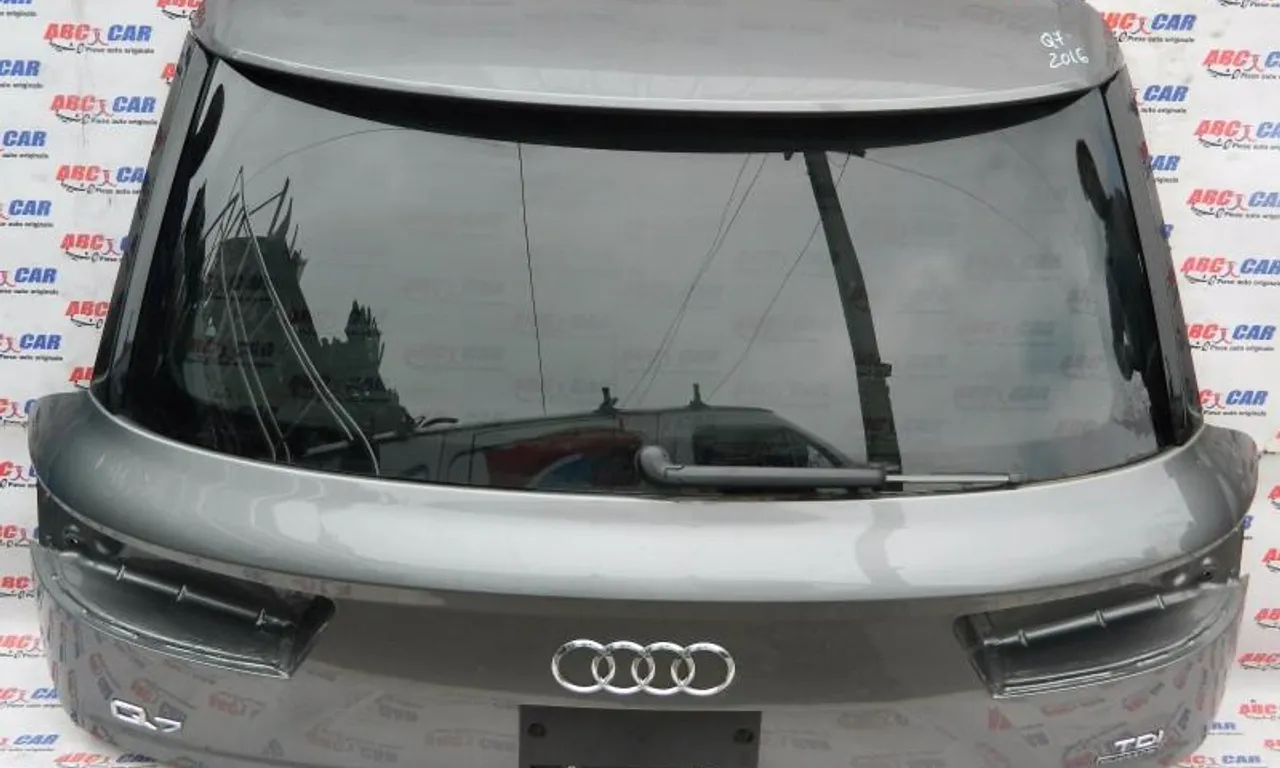 Haion cu luneta AUDI Q7 2015-null