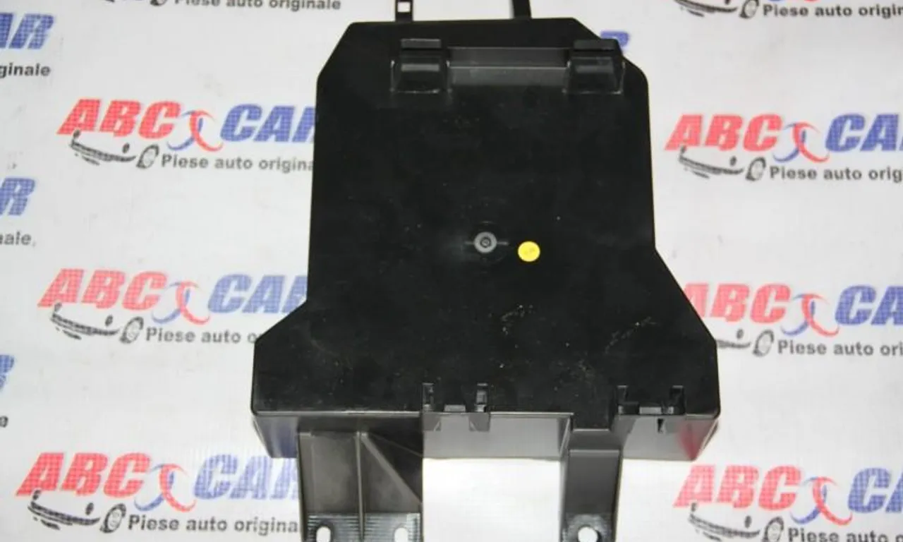 Capac sigurante baterie AUDI Q7 2015-null