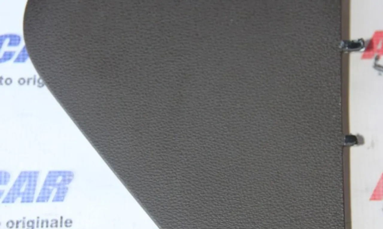 Capac lateral plansa bord AUDI Q7 2015-null