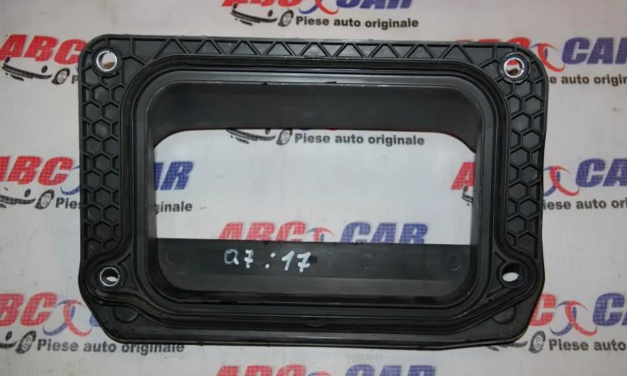 Grilaj ventilatie AUDI Q7 2015-null