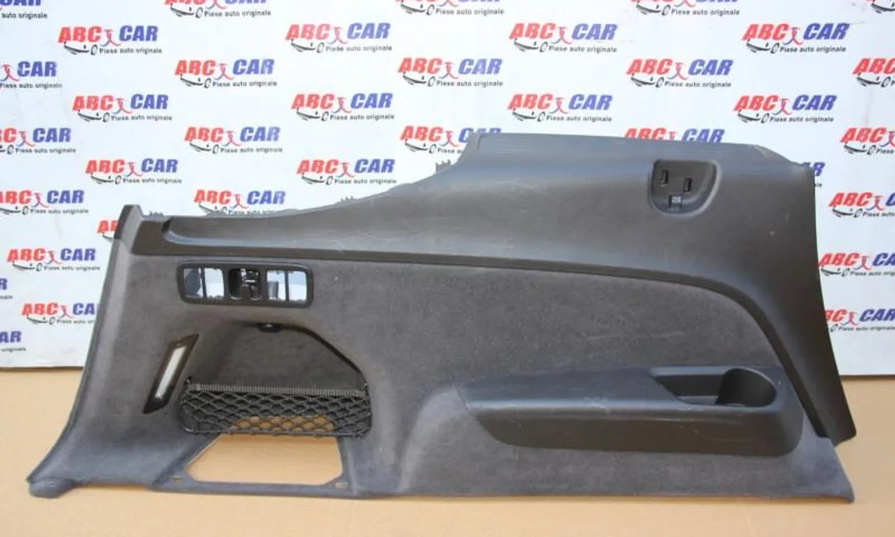Ornament portbagaj stanga AUDI Q7 2015-null