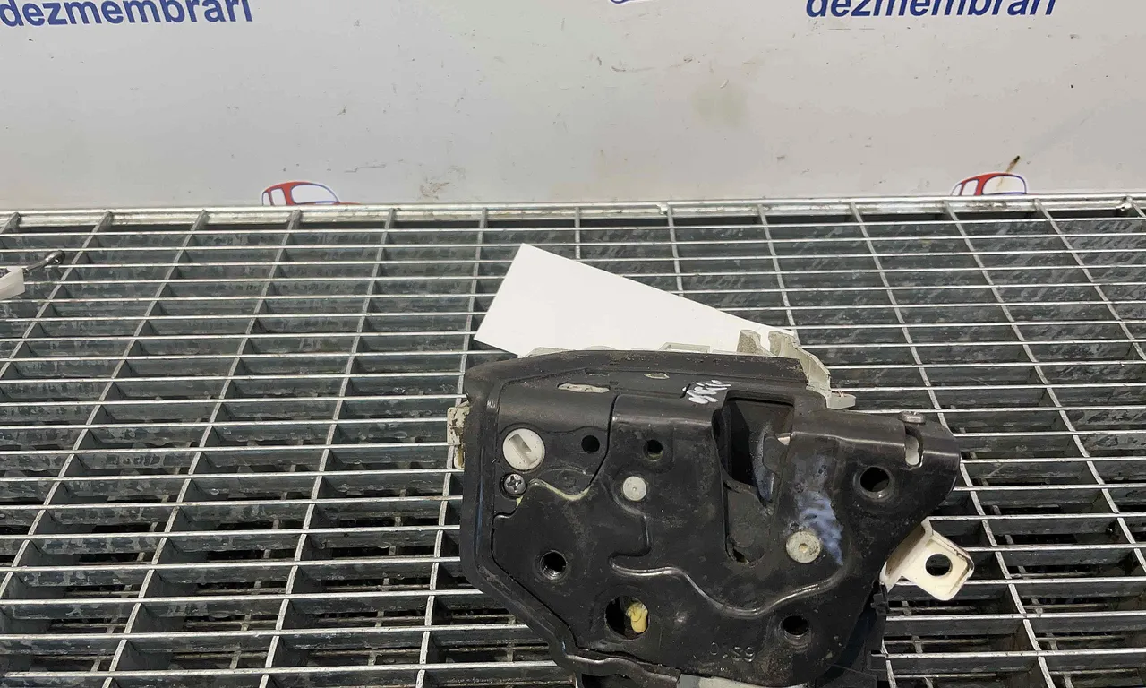 INCUIETOARE USA FATA STANGA AUDI TT 2006-2015