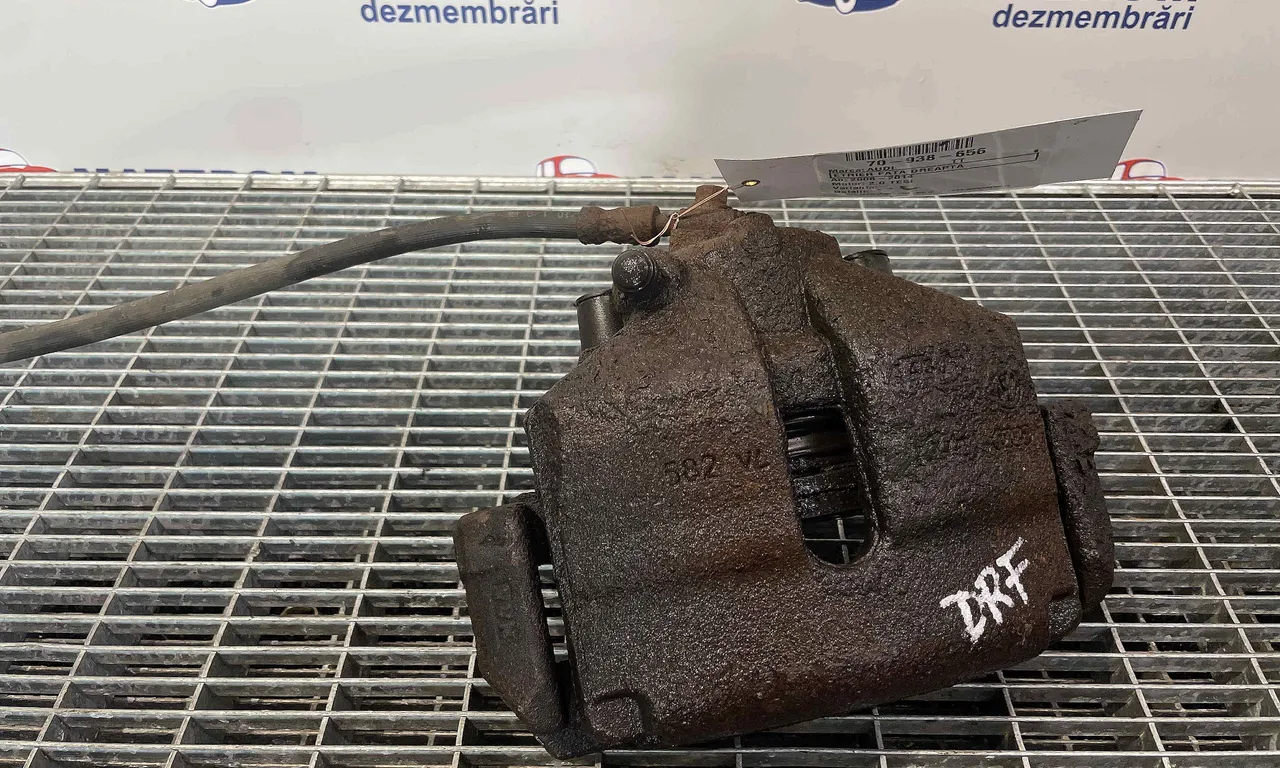 ETRIER FATA DREAPTA AUDI TT 2006-2015