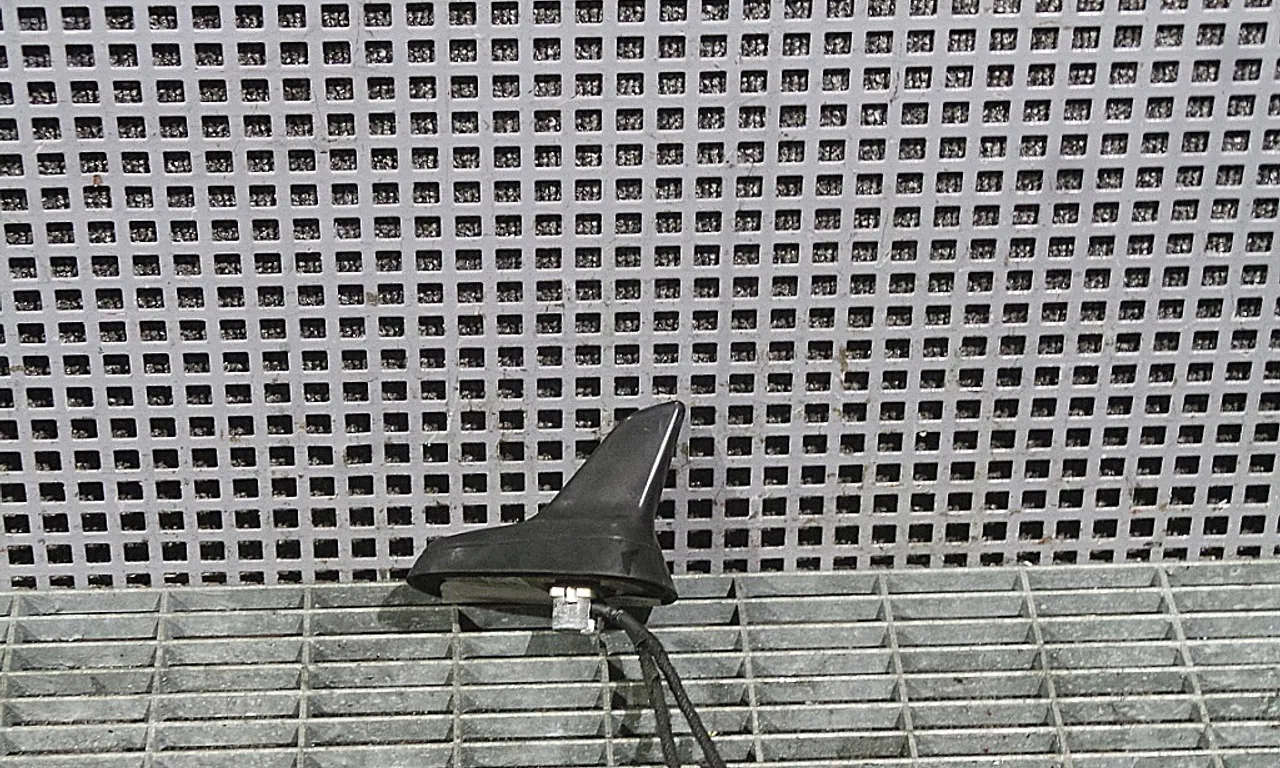 ANTENA AUDI TT 2006-2015