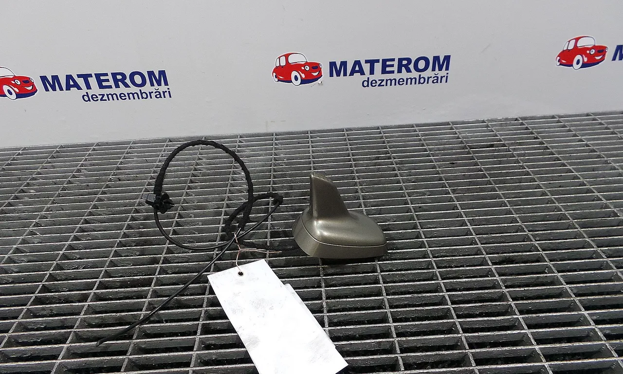 ANTENA AUDI TT 2006-2015