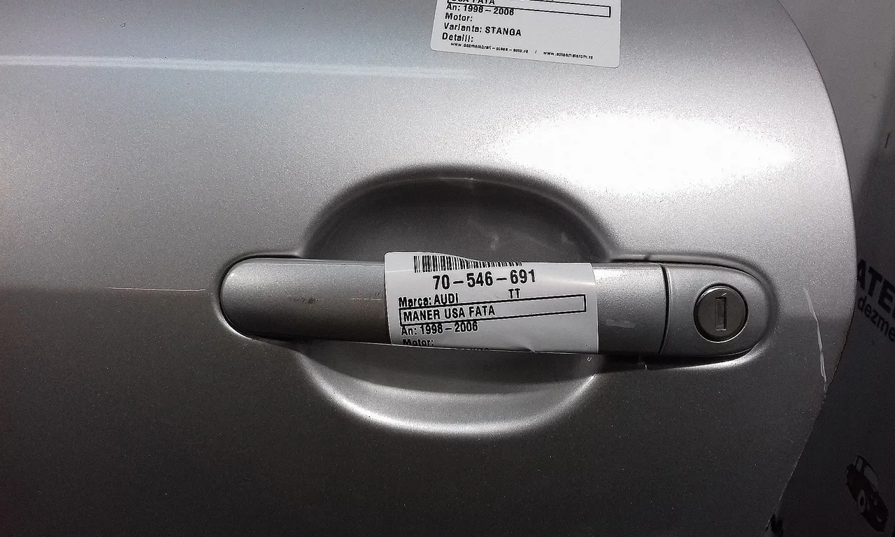 MANER USA FATA STANGA AUDI TT 1998-2007