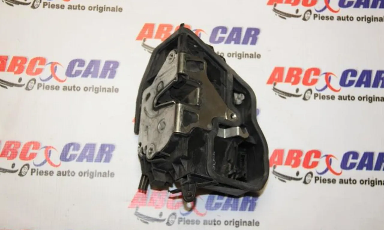Broasca usa stanga fata BMW 1 2003-2013
