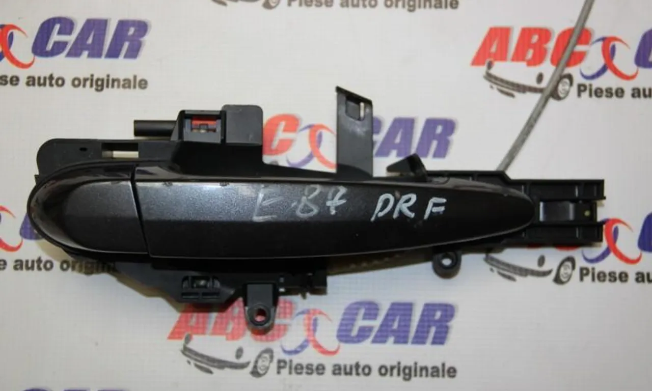 Maner usa dreapta fata BMW 1 2003-2013