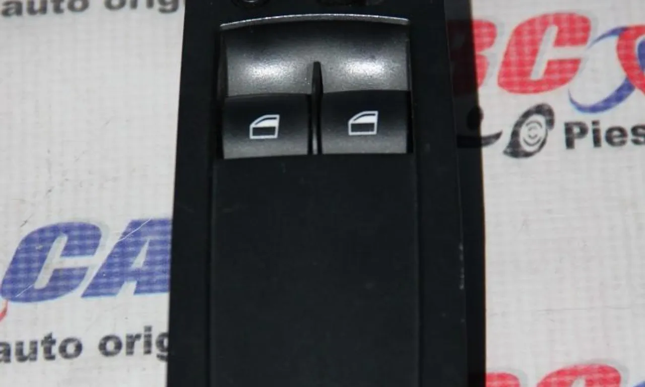 Butoane comenzi geamuri sofer BMW 1 2003-2013