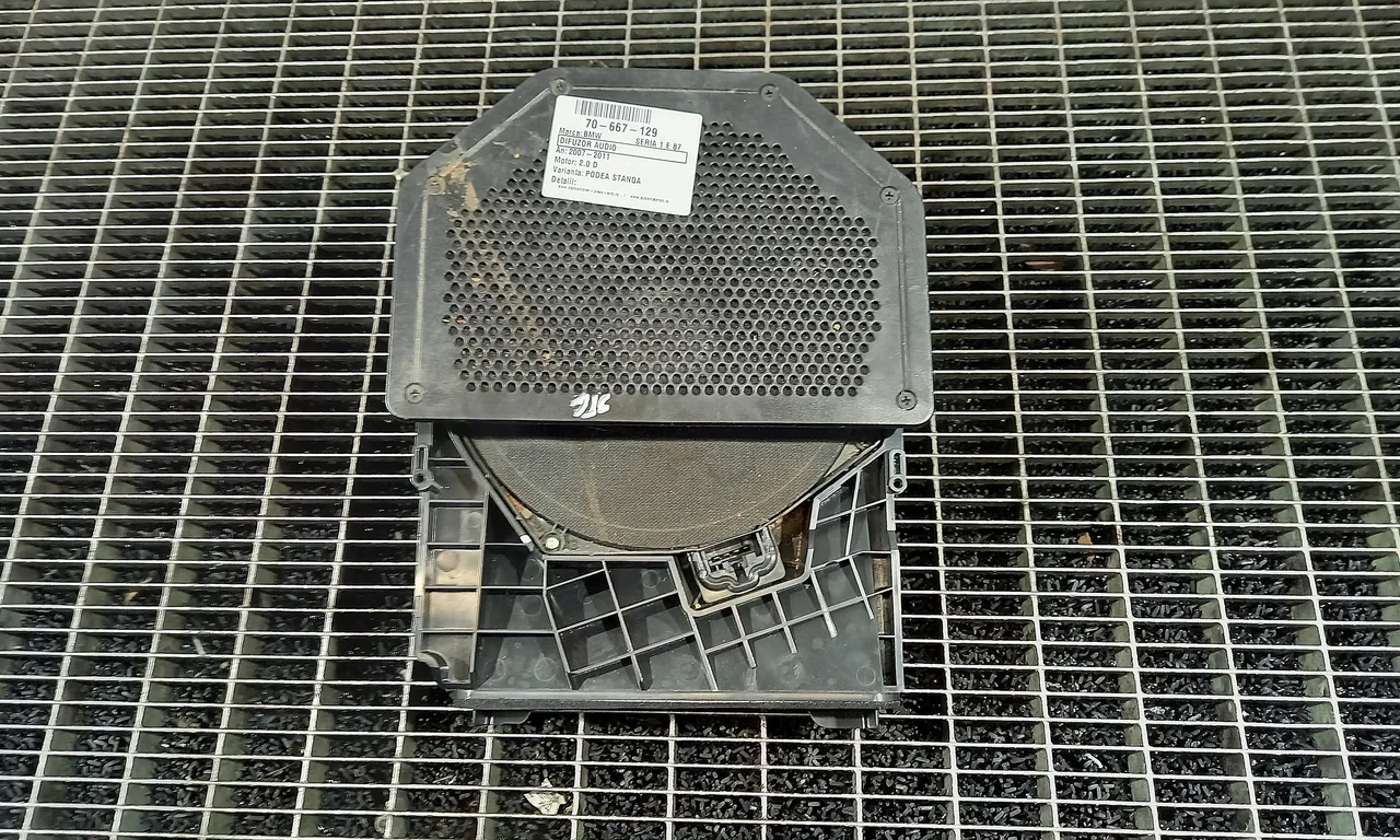 DIFUZOR AUDIO BMW 1 2003-2013
