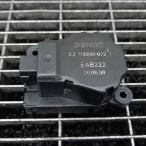 MOTORAS CLAPETA INCALZIRE
