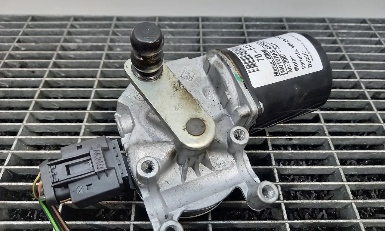 MOTORAS STERGATOR PARBRIZ BMW 1 2003-2013