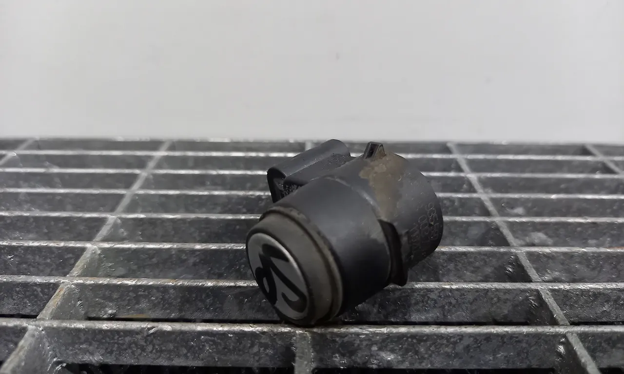 SENZOR PARCARE SPATE BMW 1 2003-2013