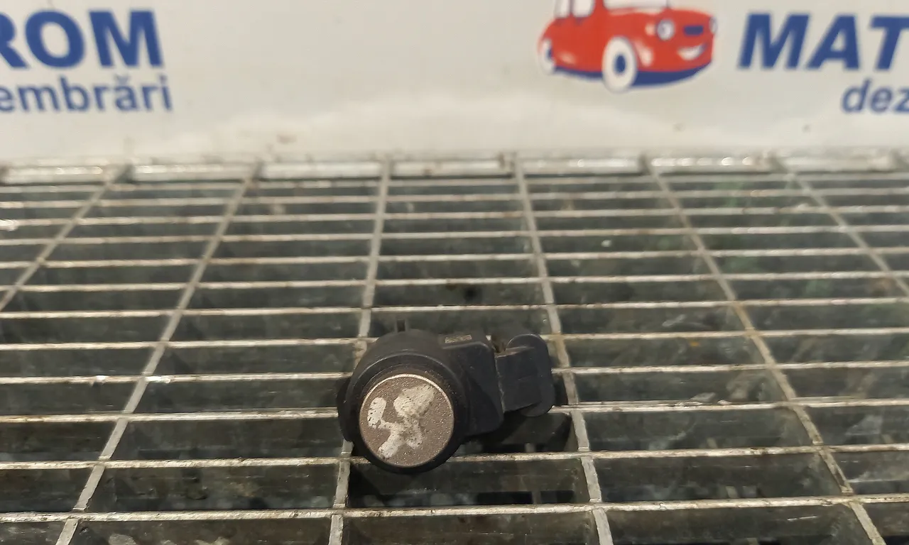 SENZOR PARCARE SPATE BMW 1 2003-2013