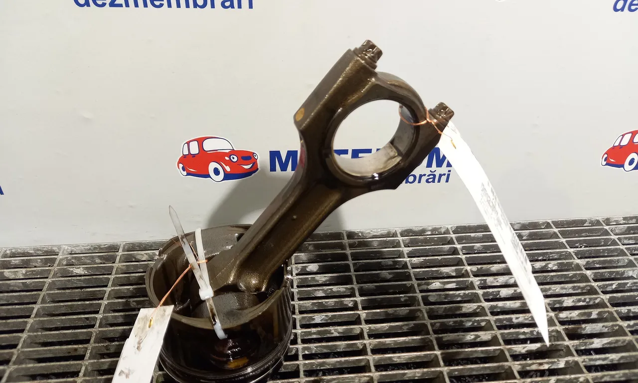 BIELA MOTOR BMW 1 2003-2013