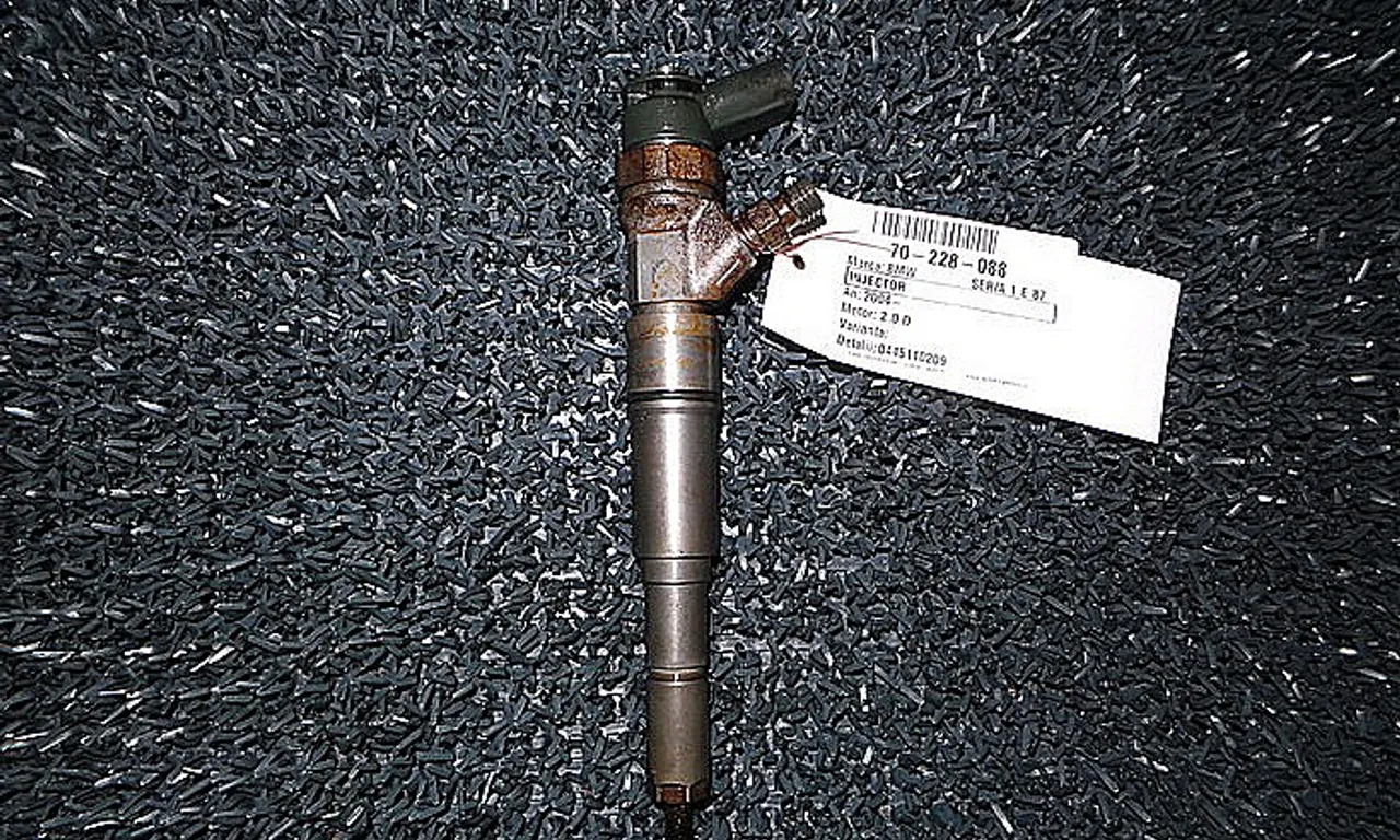 INJECTOR BMW 1 2003-2013