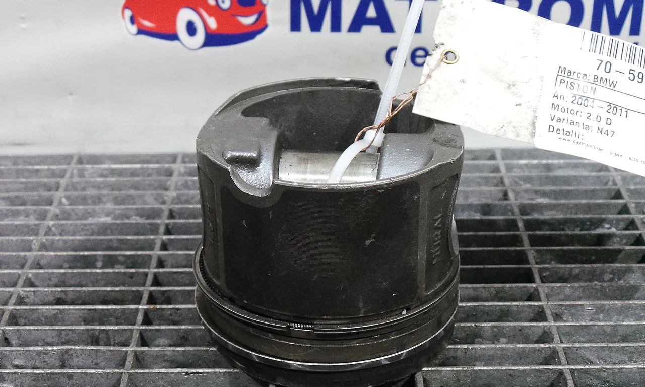 PISTON BMW 1 2003-2013
