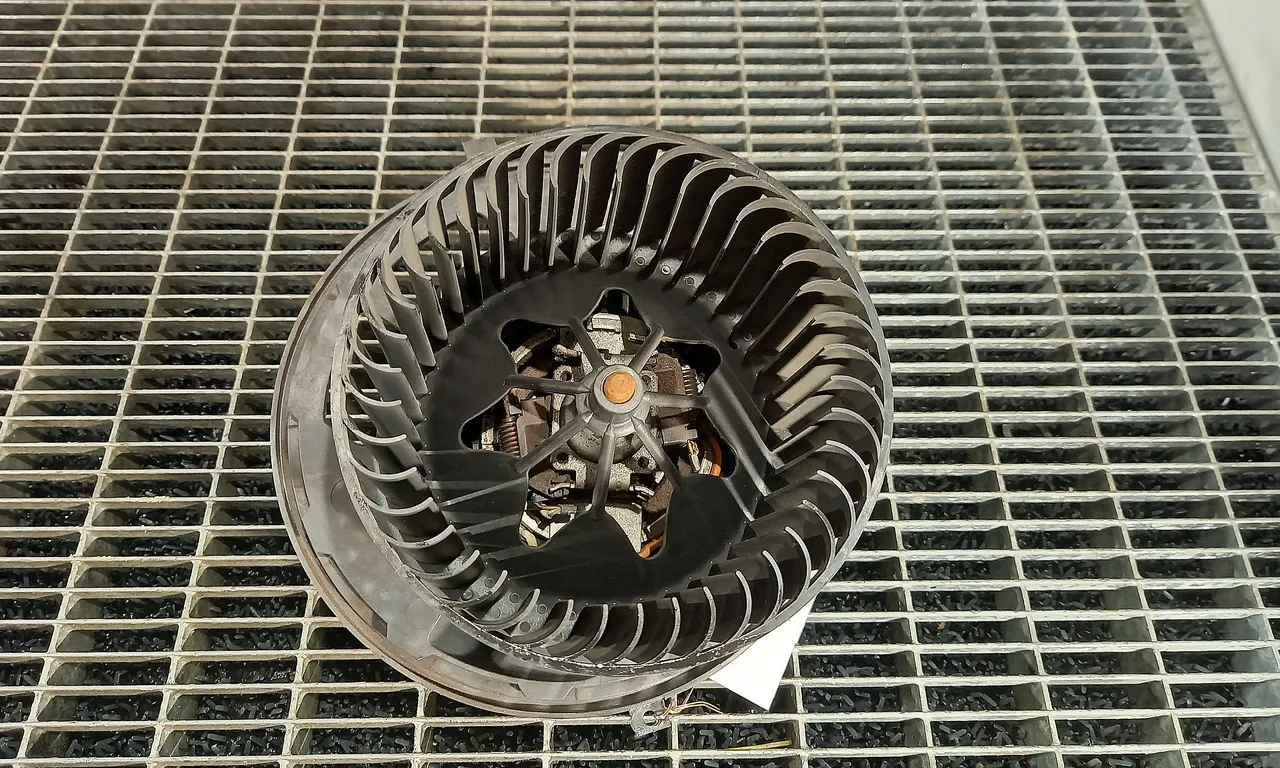 VENTILATOR INCALZIRE BMW 1 2003-2013