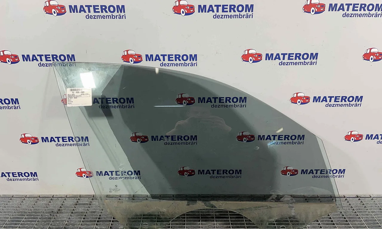 GEAM FATA DREAPTA BMW 1 2011-2019