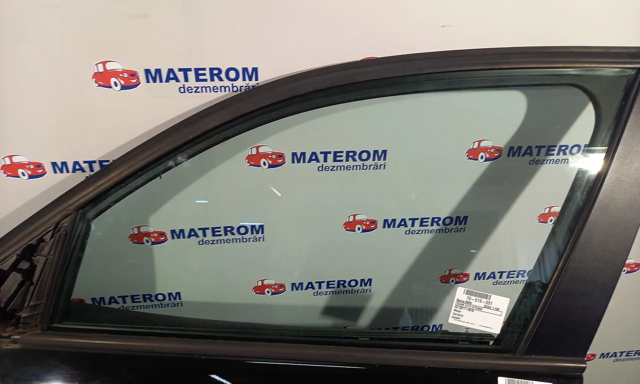 GEAM FATA STANGA BMW 1 2011-2019
