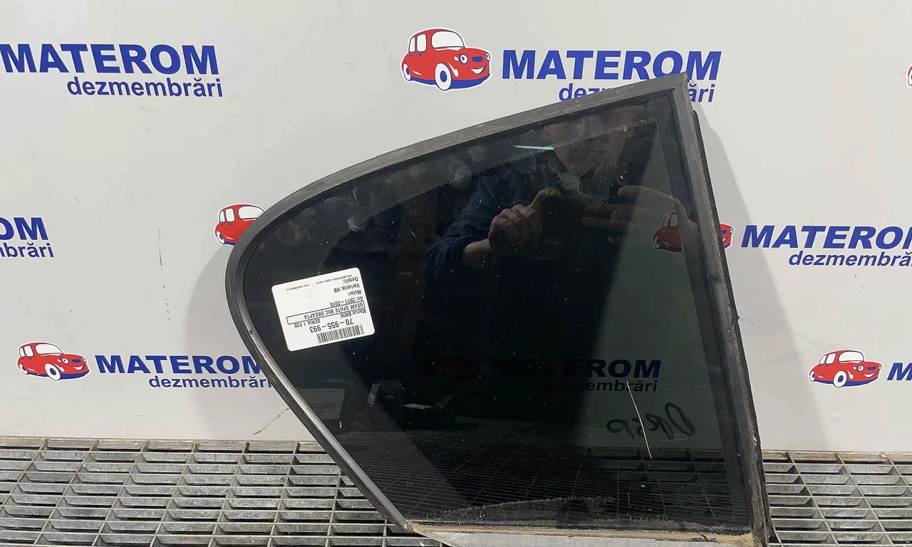 GEAM SPATE MIC DREAPTA BMW 1 2011-2019