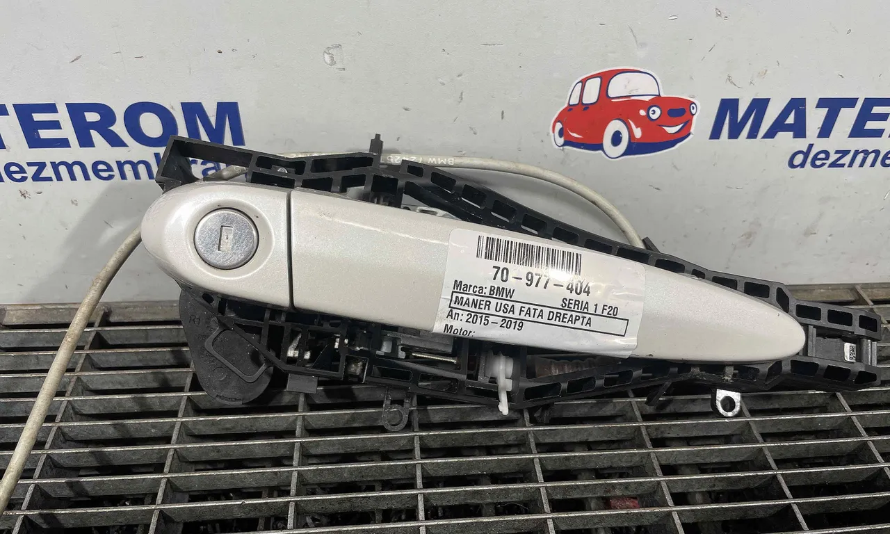MANER USA FATA DREAPTA BMW 1 2011-2019