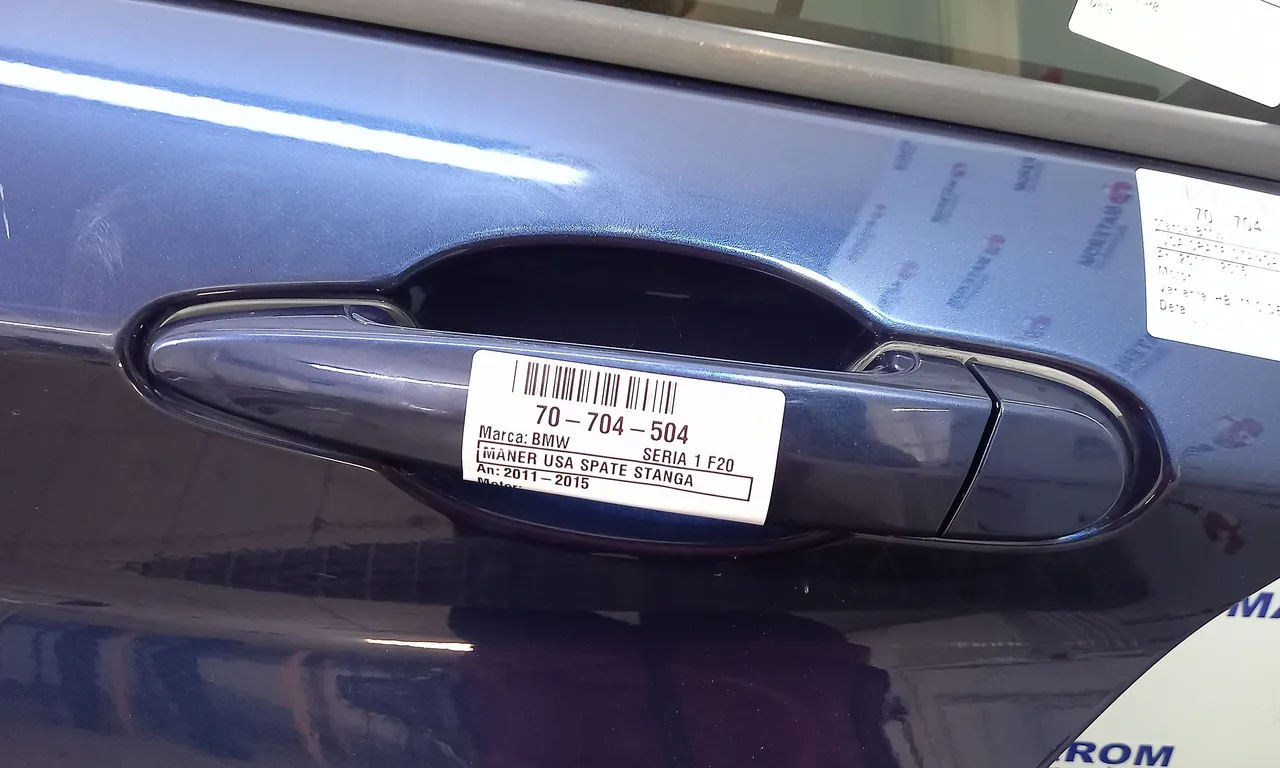 MANER USA SPATE STANGA BMW 1 2011-2019