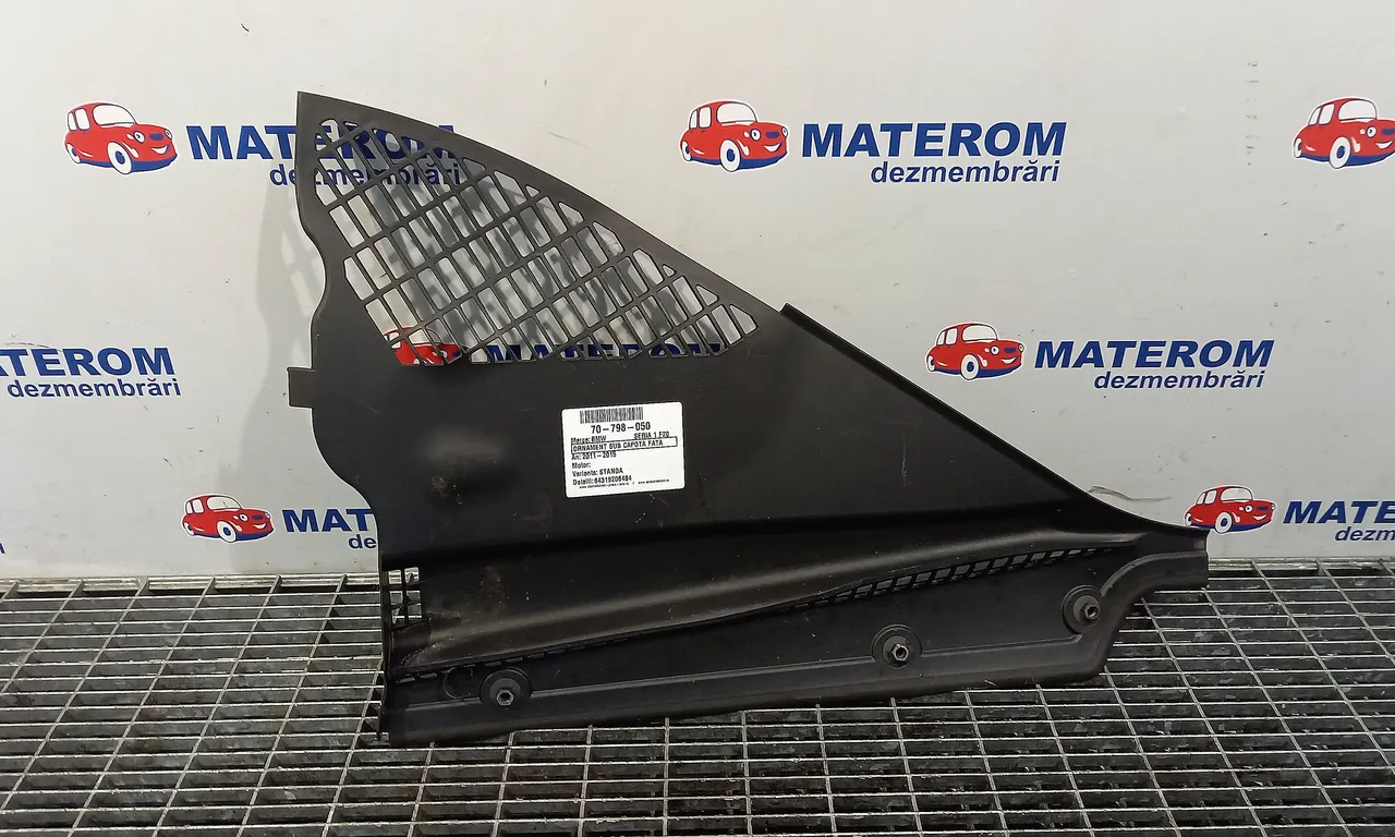 ORNAMENT SUB CAPOTA FATA BMW 1 2011-2019