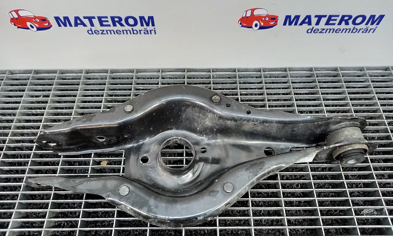 BRAT SPATE INFERIOR DREAPTA BMW 1 2011-2019