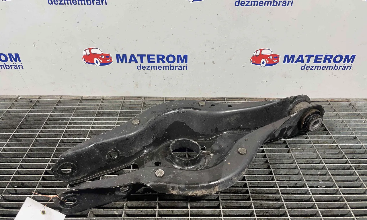 BRAT SPATE INFERIOR STANGA BMW 1 2011-2019