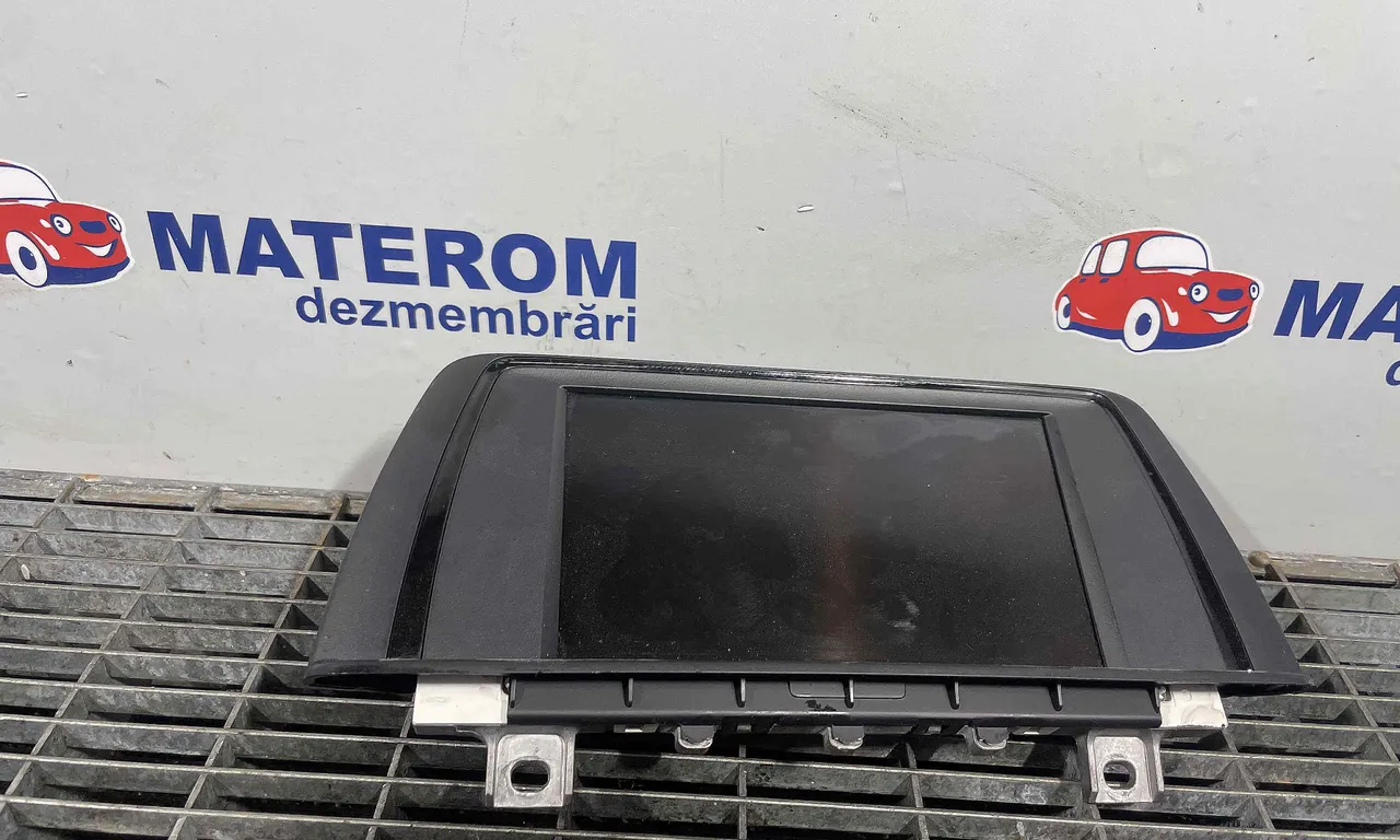 AFISAJ BORD BMW 1 2011-2019
