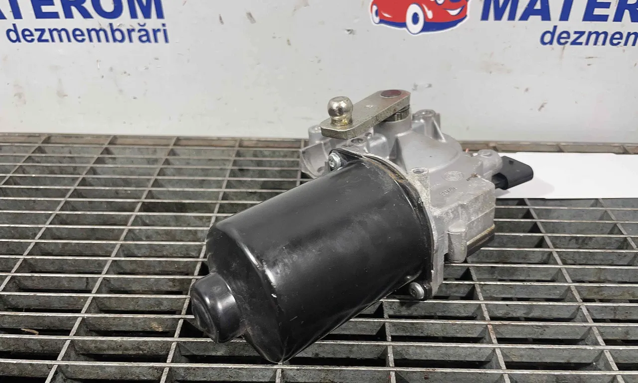 MOTORAS STERGATOR PARBRIZ BMW 1 2011-2019