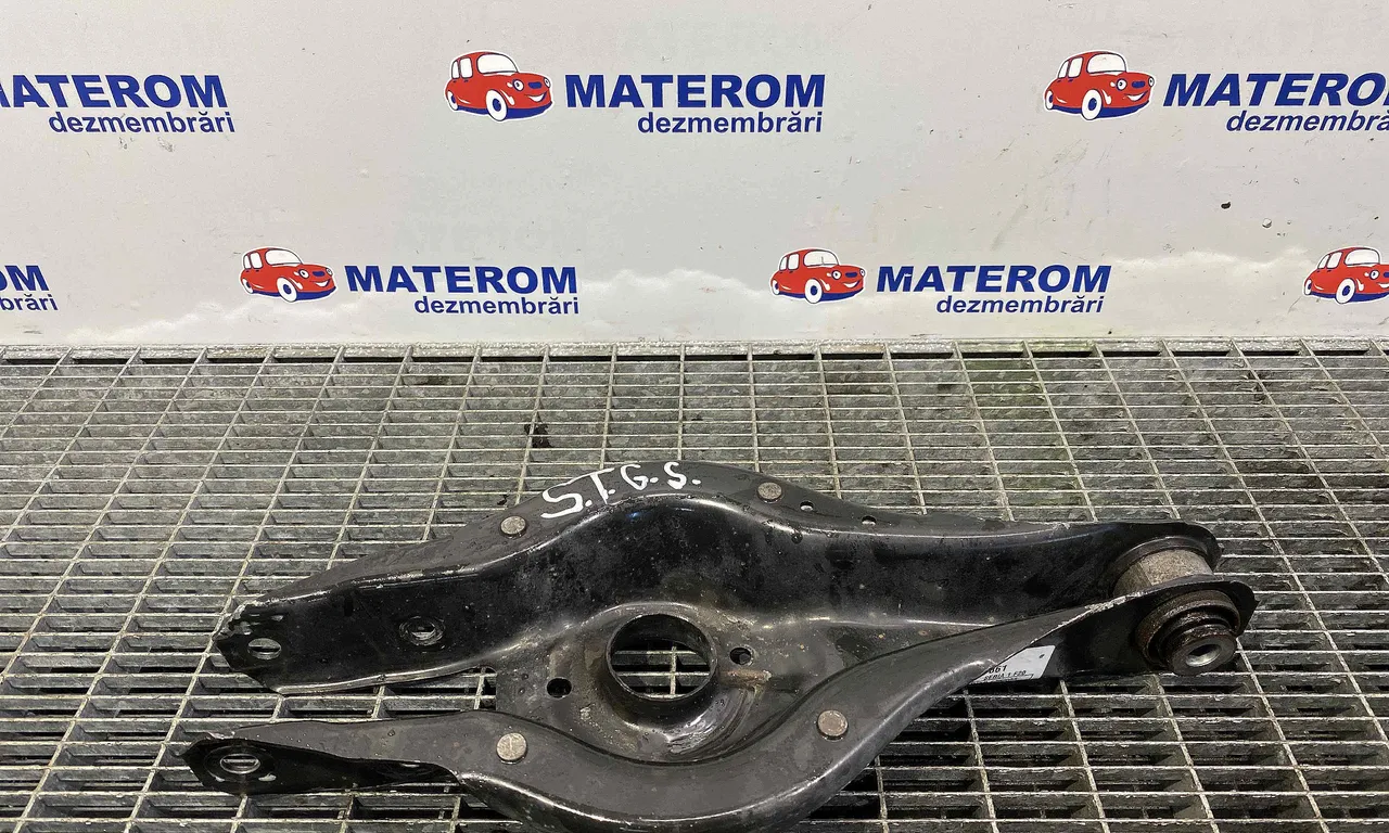 BRAT SPATE INFERIOR STANGA BMW 1 2011-2019