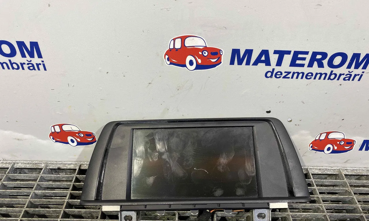 AFISAJ BORD BMW 1 2011-2019