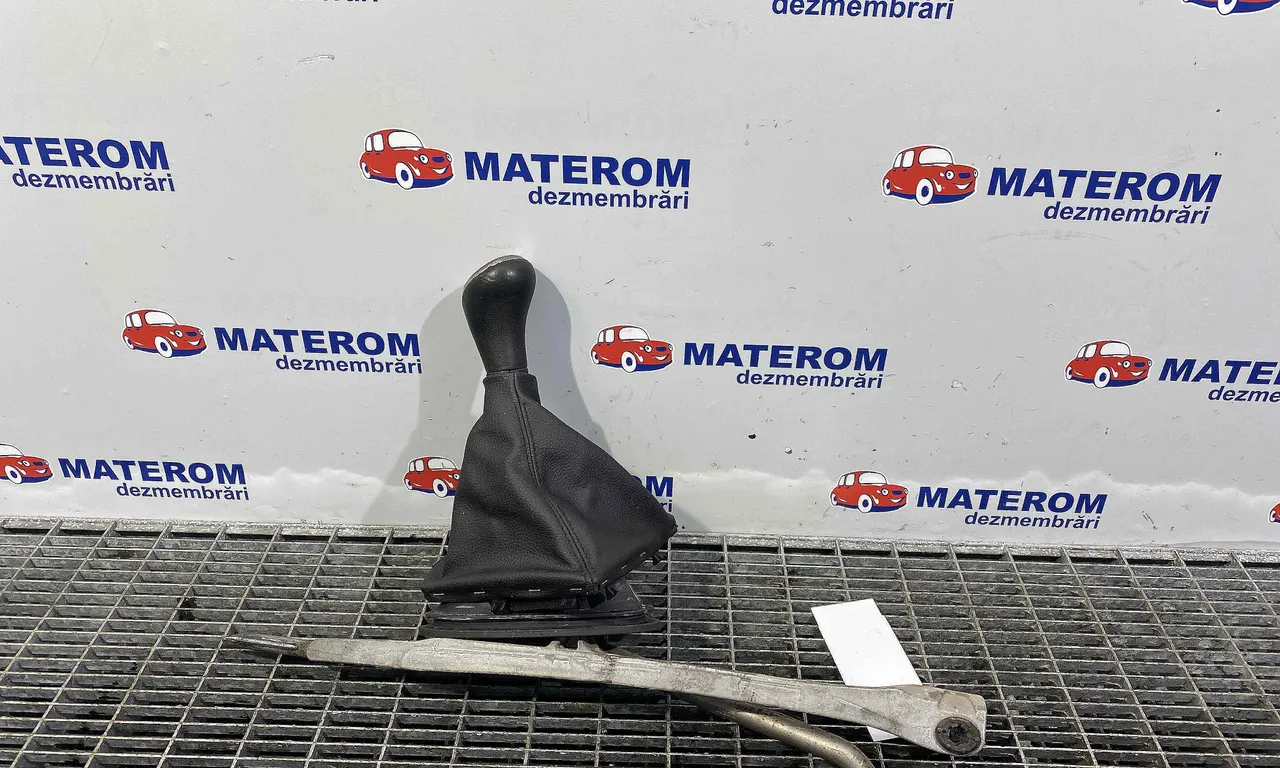 MANETA SCHIMBATOR VITEZE BMW 1 2011-2019