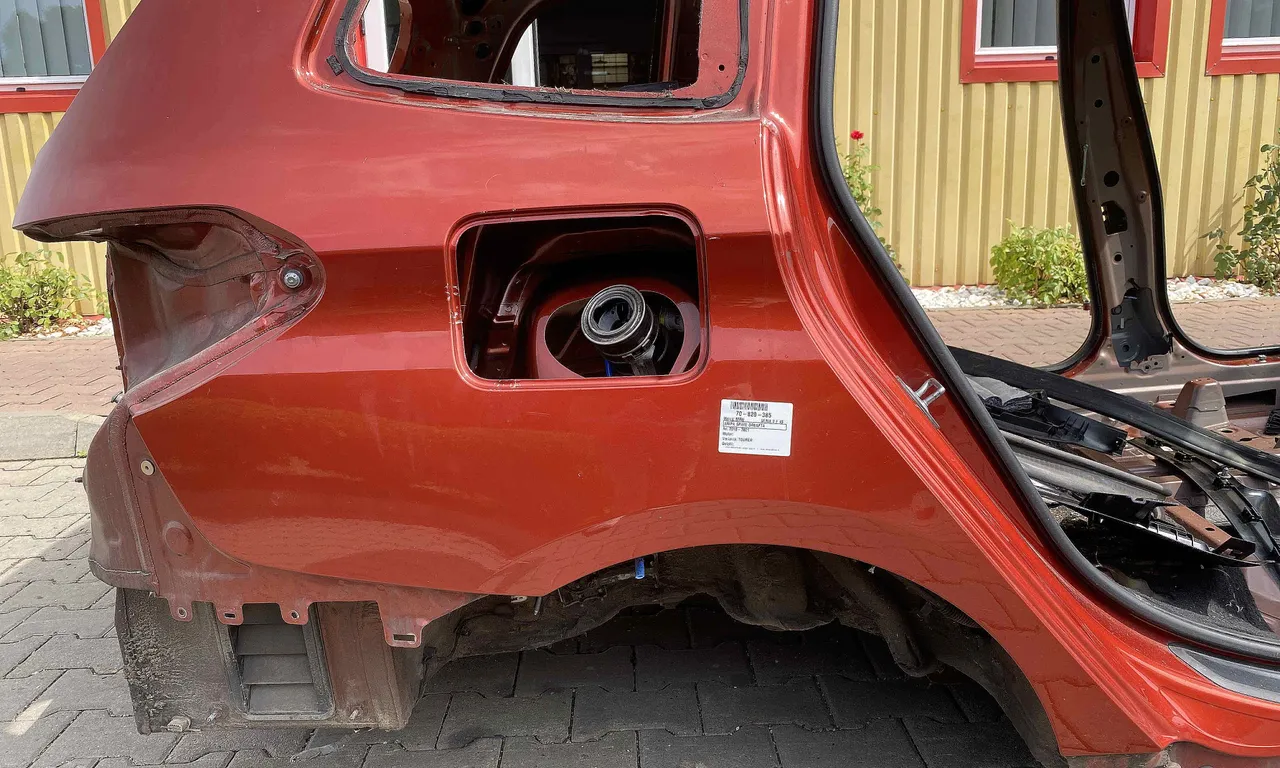 ARIPA SPATE DREAPTA BMW 2 Active 2013-2021