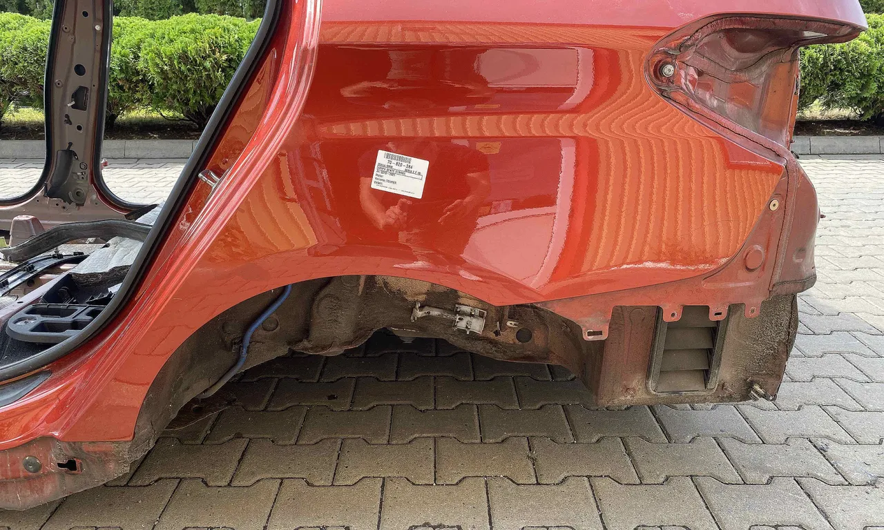 ARIPA SPATE STANGA BMW 2 Active 2013-2021