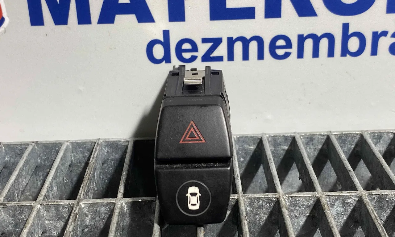 INTRERUPATOR AVARIE BMW 2 Active 2013-2021