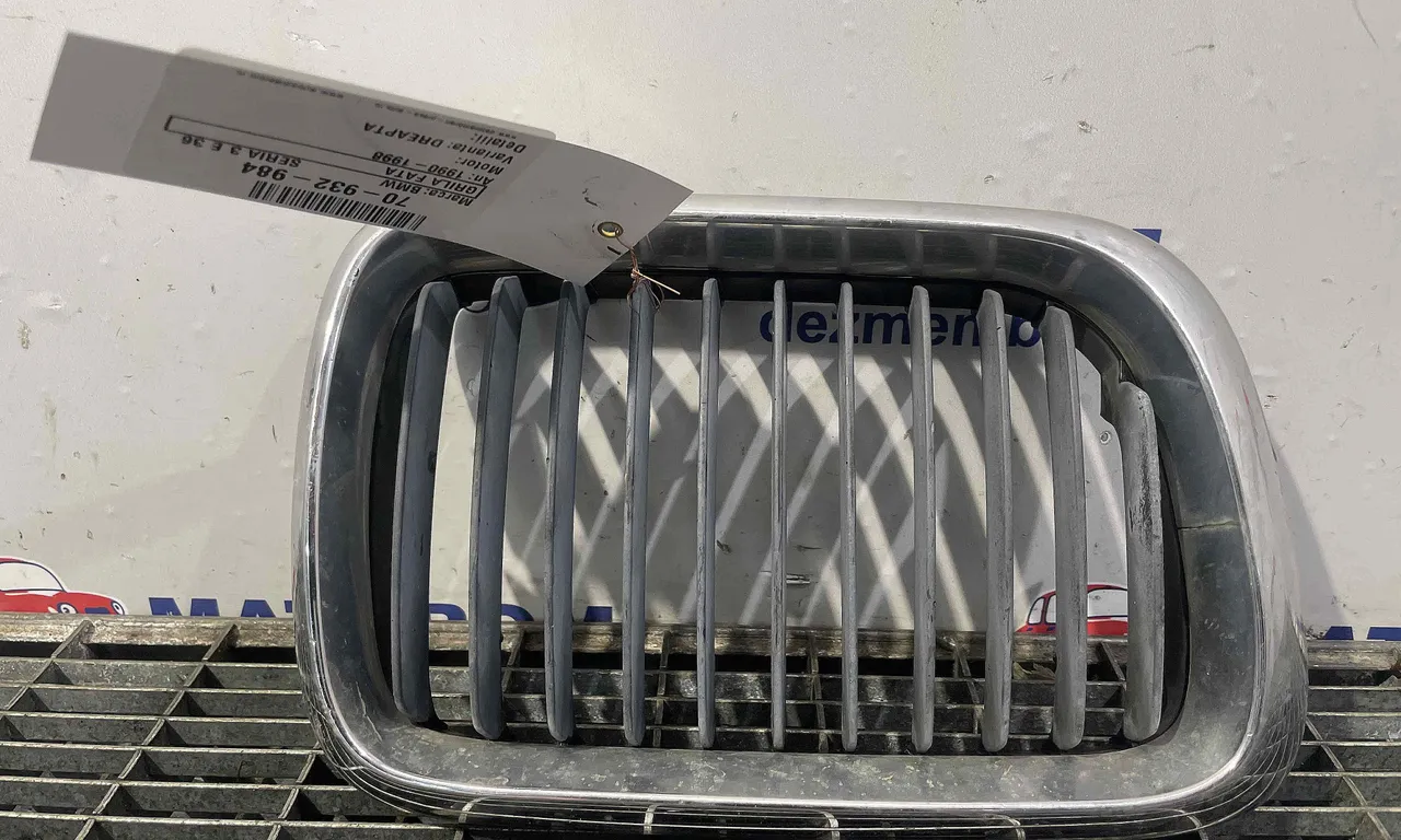 GRILA FATA BMW 3 1990-1998
